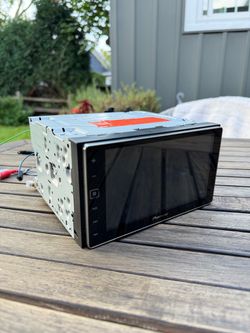 Pioneer SPH-DA120 Car Stereo with Apple CarPlay