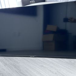 43” Samsung Smart TV