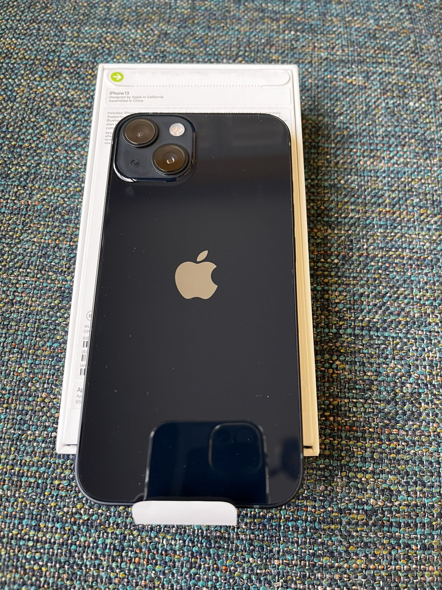 Brand New In Box Unlocked Iphone 13 128gb Black in warranty bought at