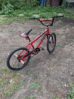 Boy's bicycle ready to ride