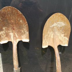 2 Pointed Shovels , Fiberglass Handles,, $25 For Both