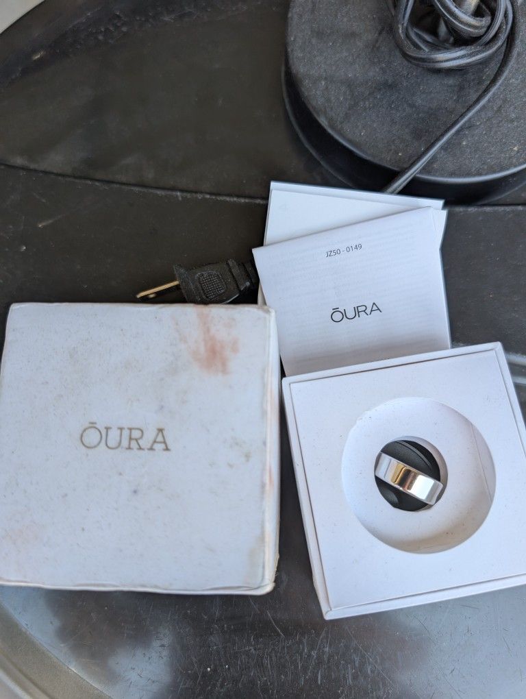 Oura Gen 3 Heritage Silver Size 8 Ring