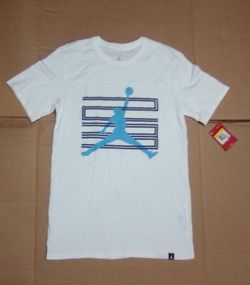 Nike air Jordan XI retro tee size Men small