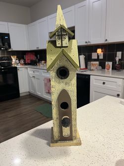 Bird house