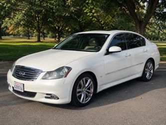 INFINITY M35