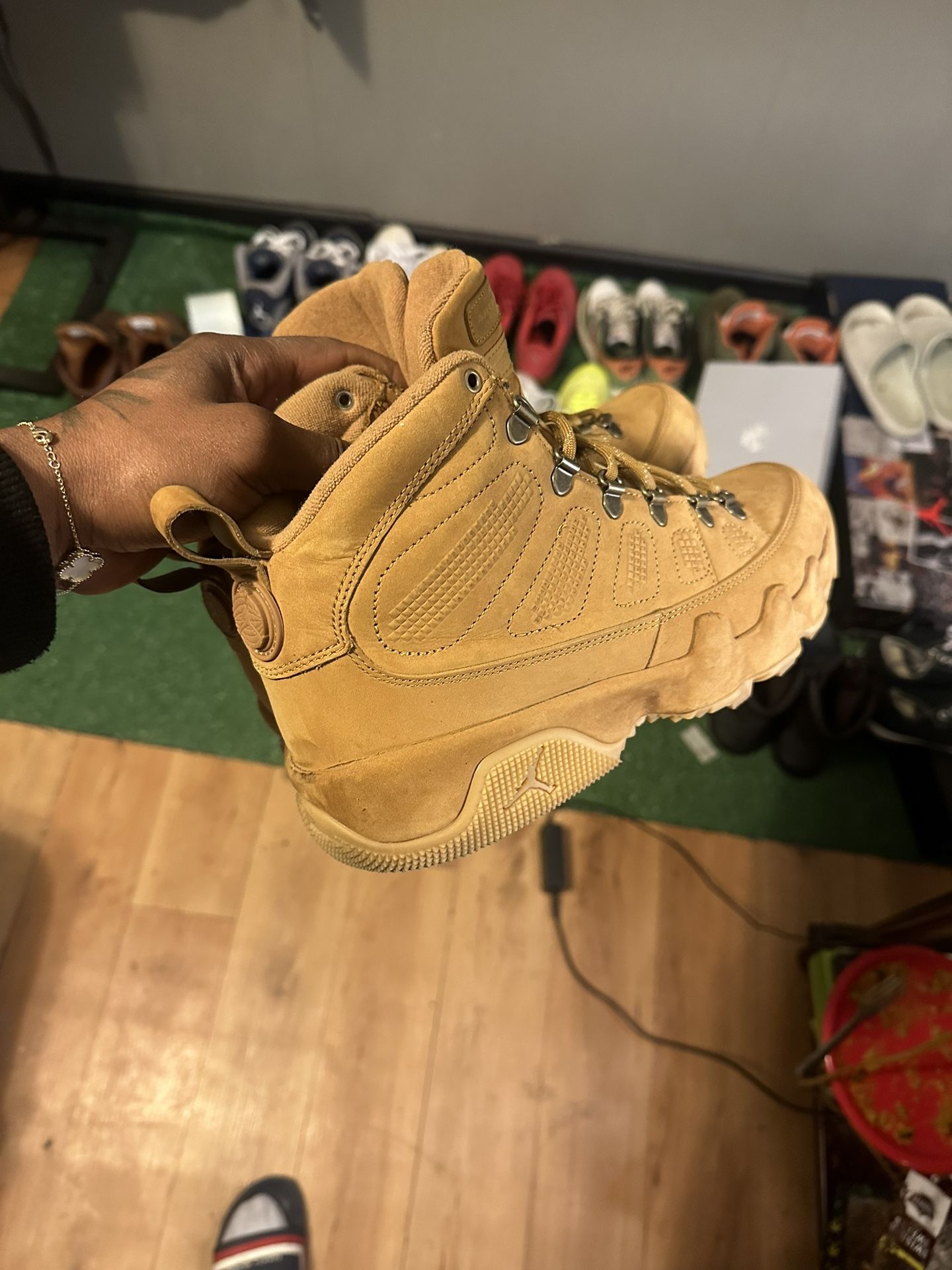 Jordan 9 Boots