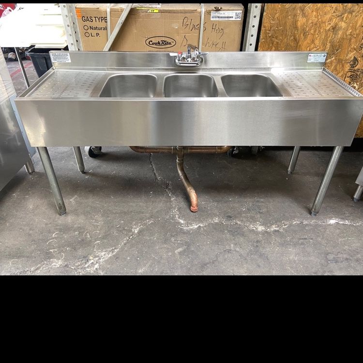 3 Compartment Under Back Bar Sink Dual Drainboards Krowne 18-53C Stainless Steel #1945