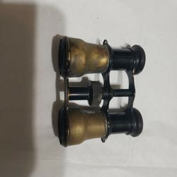 Antique  binoculars  Chevallier  Opticien in good condition. 