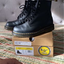 Dr Martens