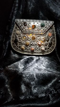 Metal multi colored agate decorated hand. Bag/purse