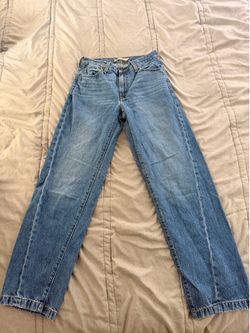 womens 94’ baggy jeans . Size 26