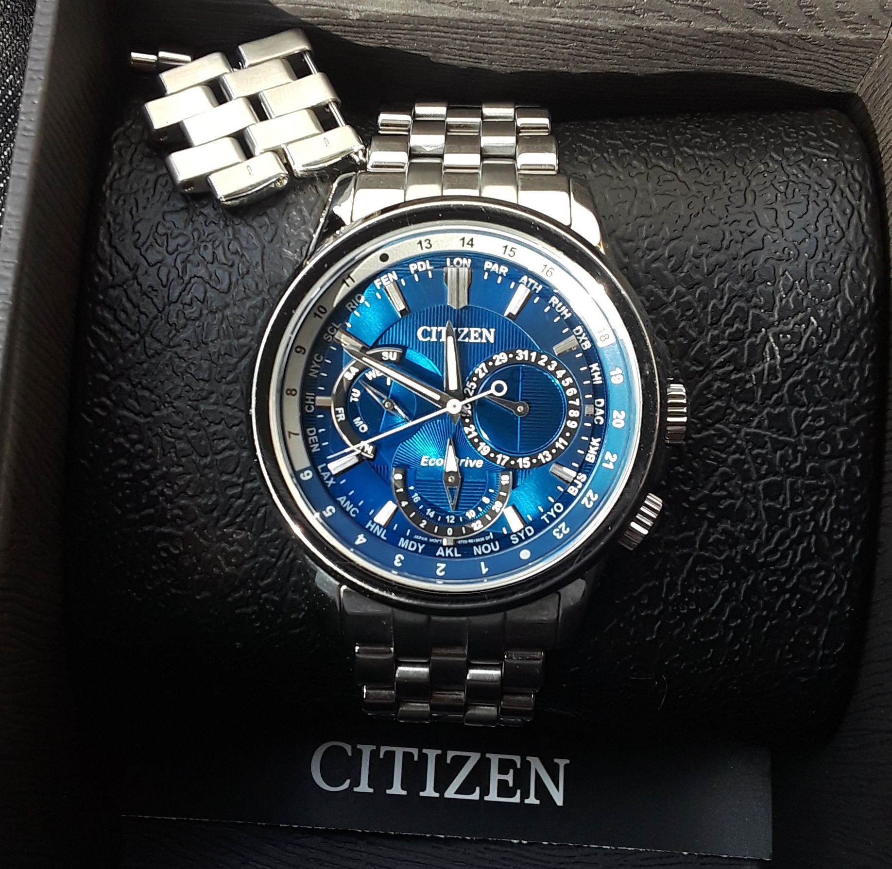 citizen eco drive watch( good condition )