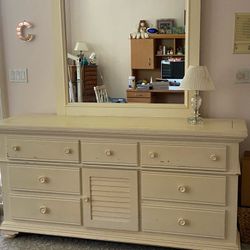 White Dresser With Mirror