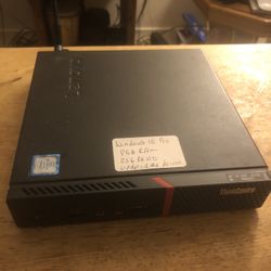 Lenovo M900 Desktop (ThinkCentre) - Type 10FM 