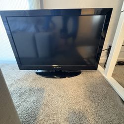 32” TV with Roku Included