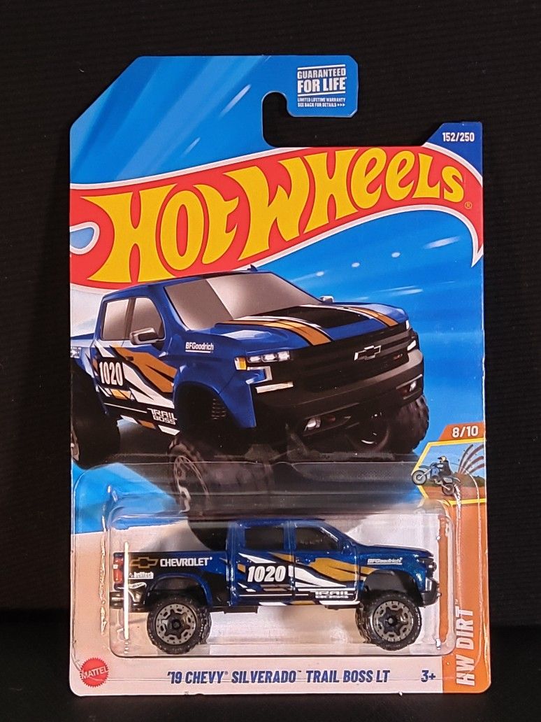 Hot Wheels 19 Chevy Silverado Trail Boss LT