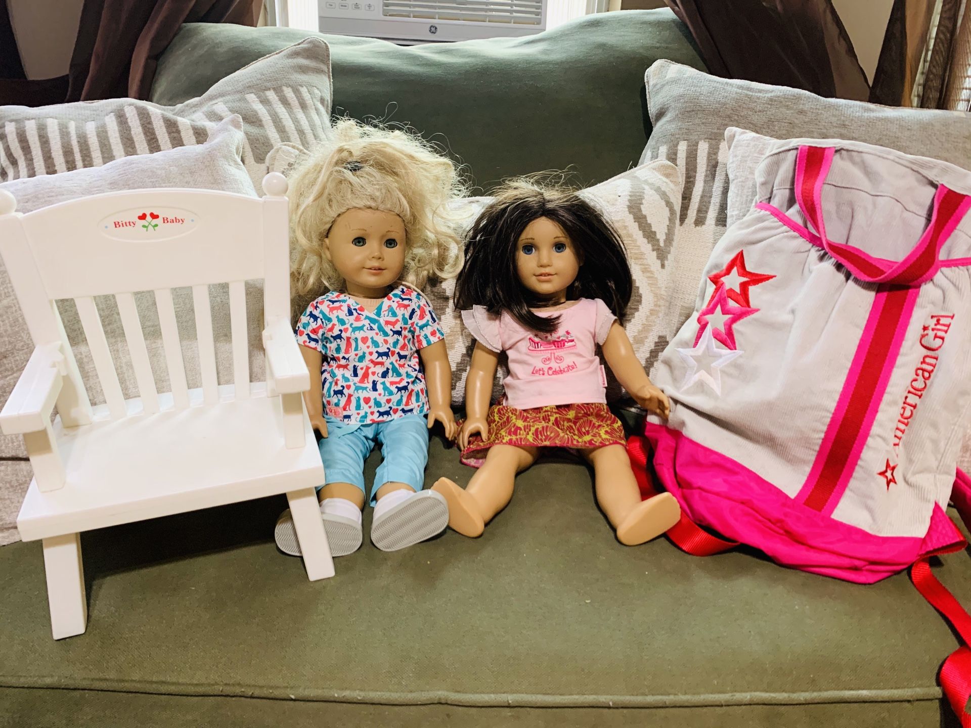 American Girl Lot!! Gorgeous Dolls! Great Deal!!