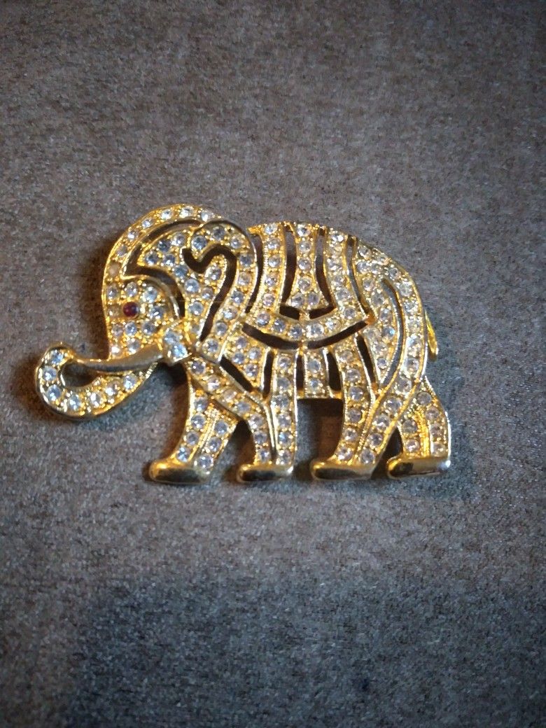 Elephant Shirt Or Hat Pin