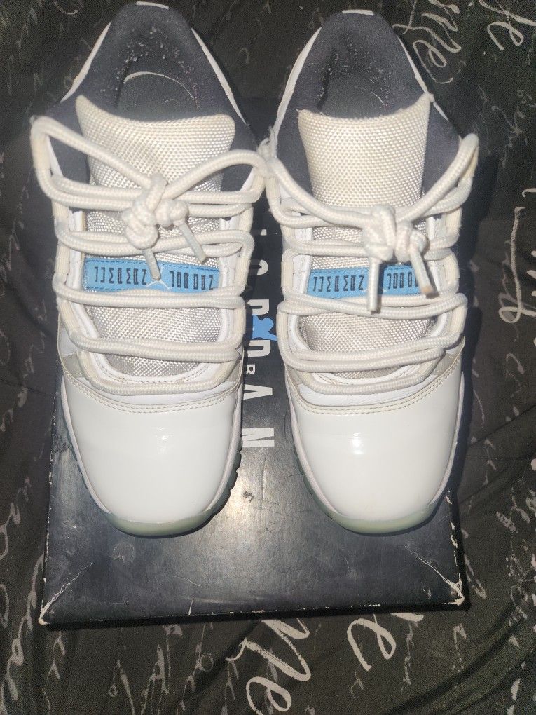 Jordan 11 Legend Blue Low.