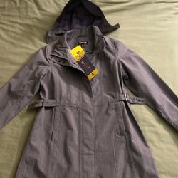 S/P/CH small gray Kirkland Waterproof Woman Raincoat 