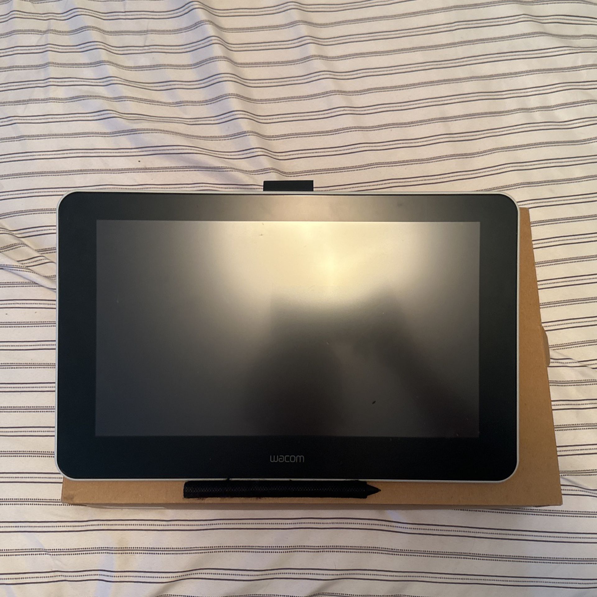 Wacom One Drawing Tablet 