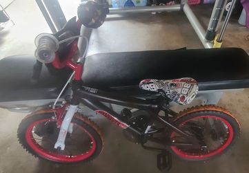 Boy bike 16" wheel 4-7 years old