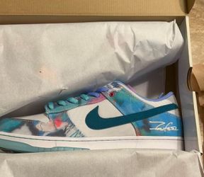 Nike SB Futura Laboratories