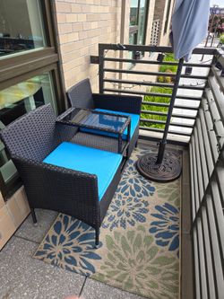 Patio love seat