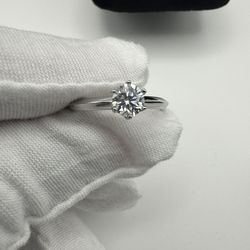 💎VVS1 Moissanite Ring💍