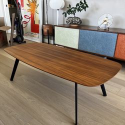 Solapa Coffee Table