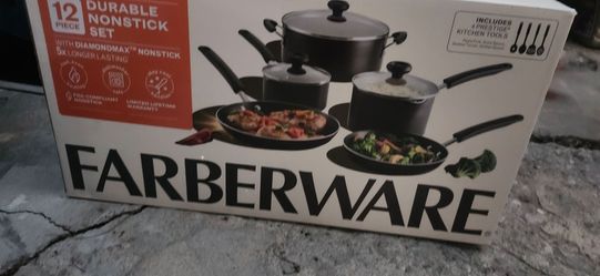 Farberware 12-Piece Nonstick Cookware Set