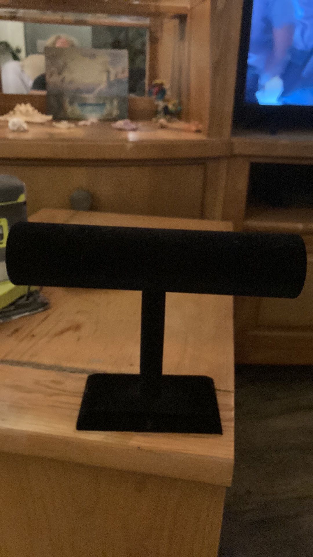 Bracelet holder