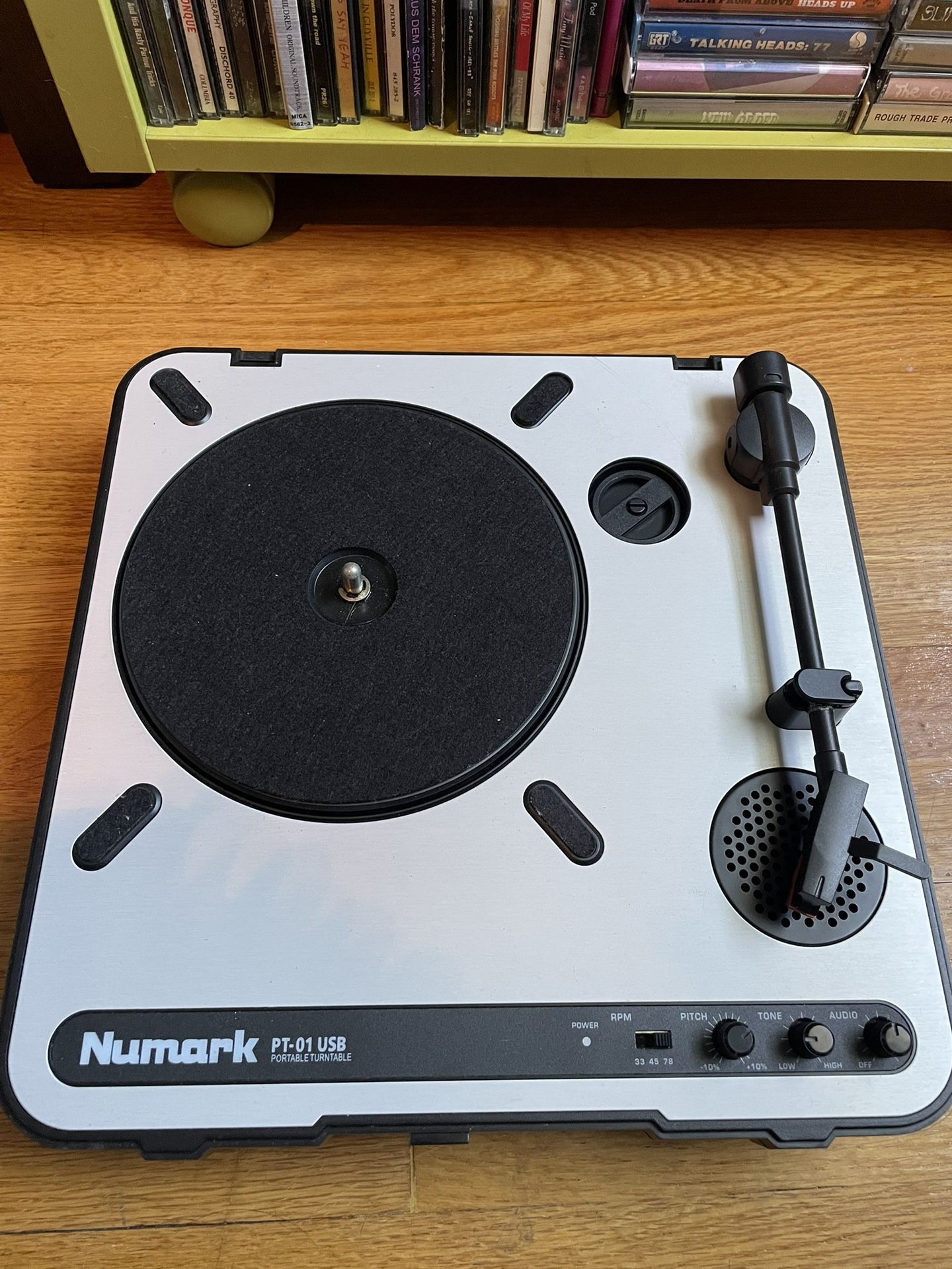 Numark Portable Turntable Record Player