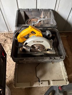 Dewalt saw corded