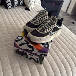 Nike UNDEFEATED Zoom Air