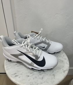 Size 11 - Nike Alpha Menace 4 Pro Football Cleats - NEW