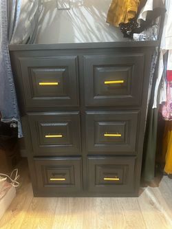 Black dresser