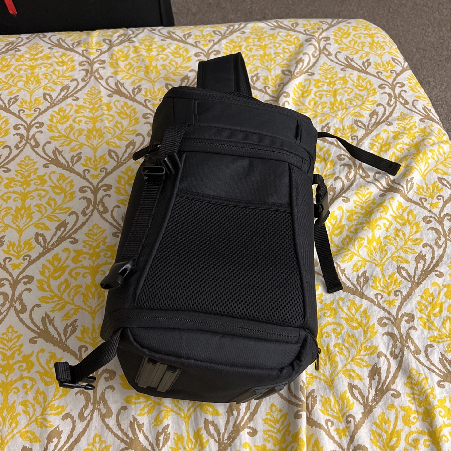 Amazon Basics SLR Camera Sling Backpack Bag 9.25x7.5x16inches