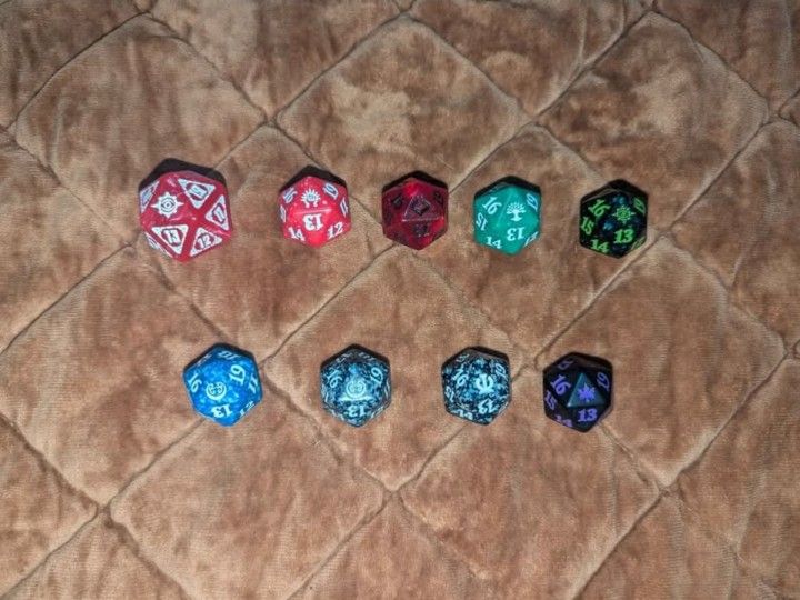 MTG Dice x9