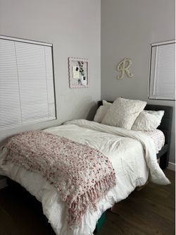 Full Size Gray Upholstered Bed Frame – Great Condition