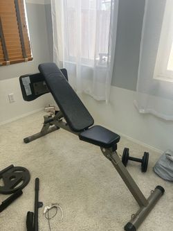 Adjustable gym bench