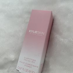 Kylie Skin By Kylie Jenner (Clarifying Facial Oil)
