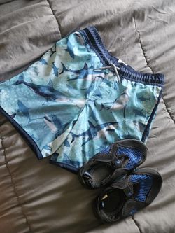 Boys Swim Trunks/water Shoes