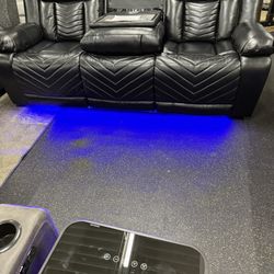 Power Reclining & Power Reclining Love Seat On Sale