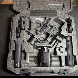 DJI Ronin-SC Pro Combo Handheld 3-axis Stabilizer for Mirrorless Cameras