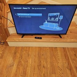 New Cond SHARP 45 INCHES TV  WORKS EXCELLENT  , WITH REMOTE CONTROL  , 