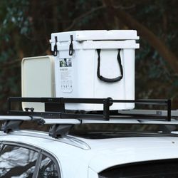 Carrier basket tow hitch/roof