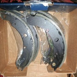 New Bosch BS756 Rear Brake Shoes - $30 Cash