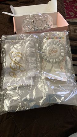 Bride to be decoration kit. New