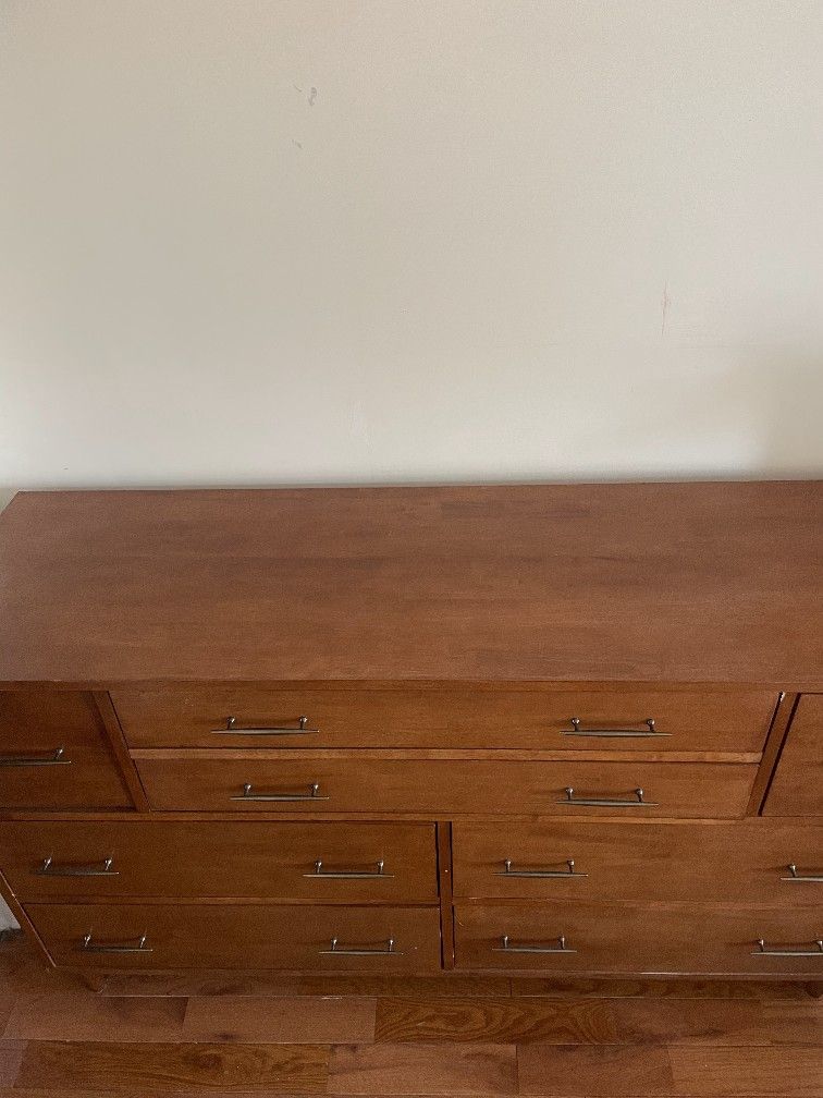 For SALE located BOERUM HILL